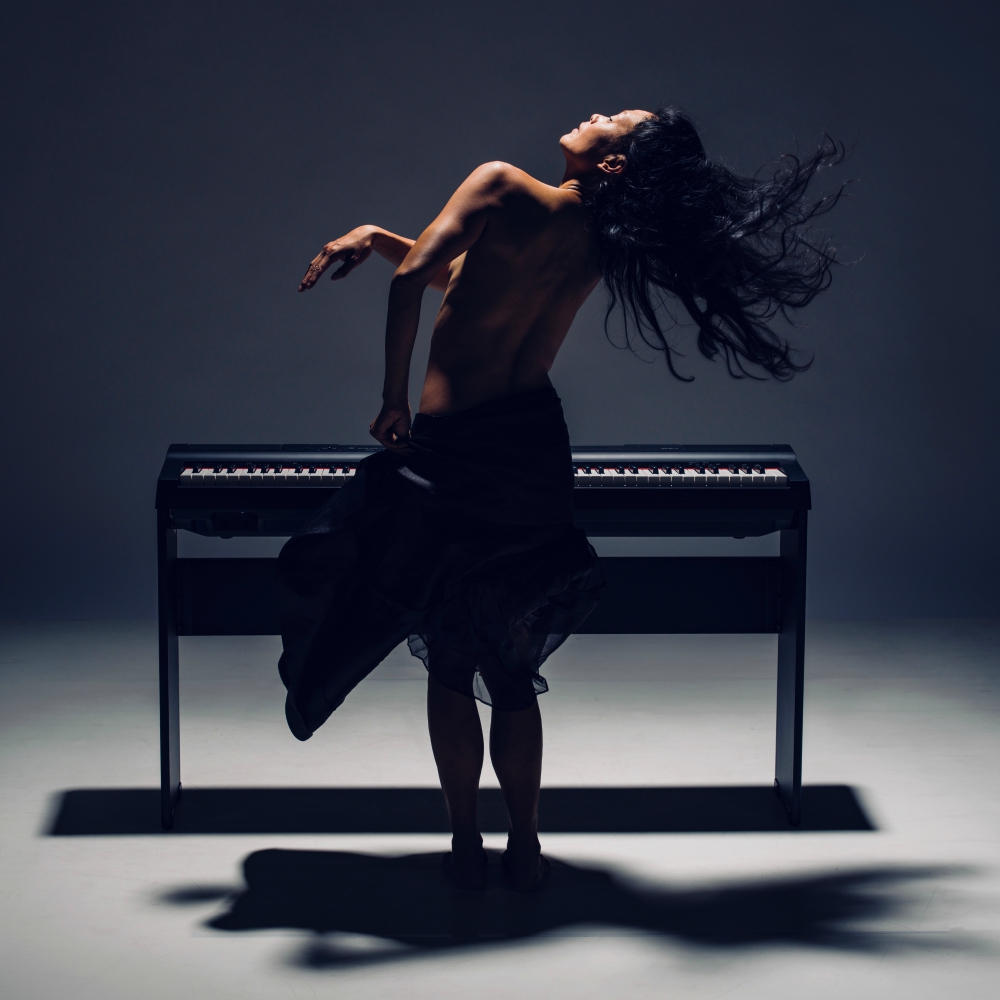 Ziyian Kwan performs in The Odd Volume